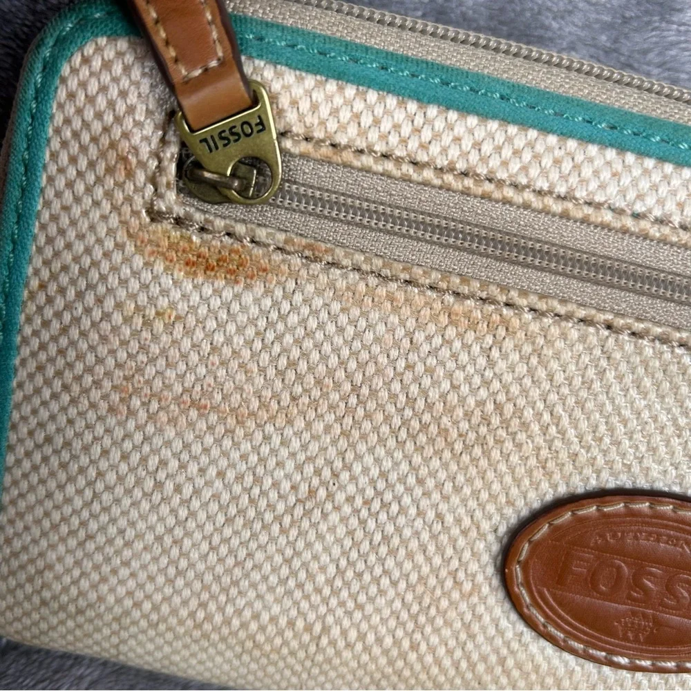 Fossil Zip‎ Around Woven Canvas Wallet Polka Dots Beige Tan With Turquoise Flaws